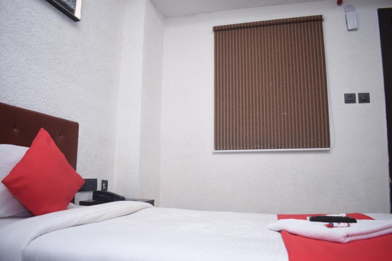 Hotel Jaypee Inn Haora Luaran gambar